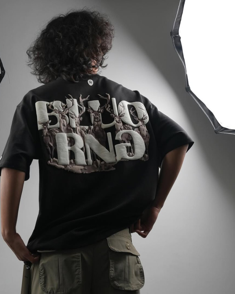 Drop shoulder t-shirt